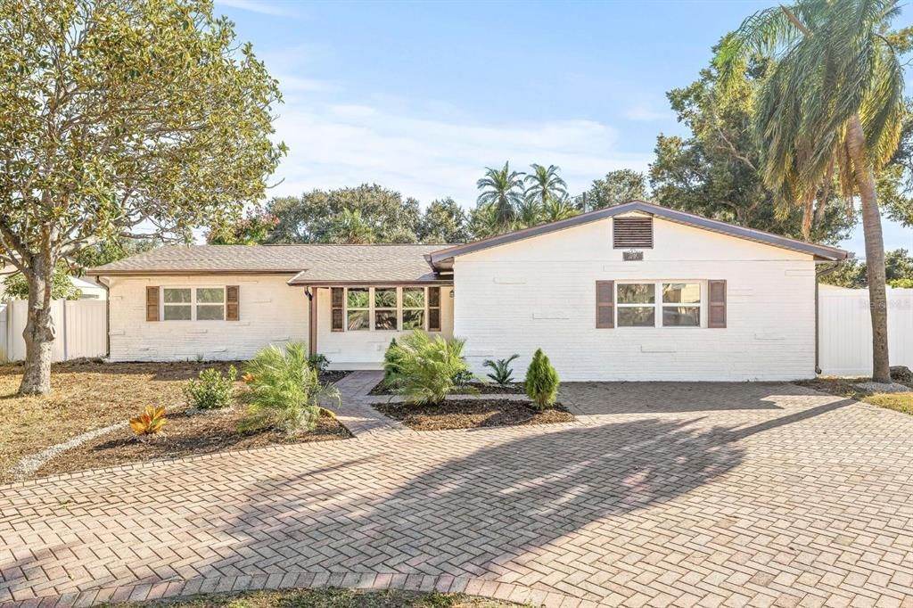 待售: $679,900 (4 贝兹, 3 浴室, 2287 平方英尺)