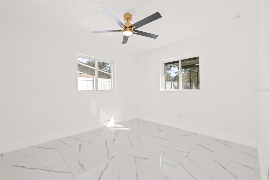 待售: $679,900 (4 贝兹, 3 浴室, 2287 平方英尺)