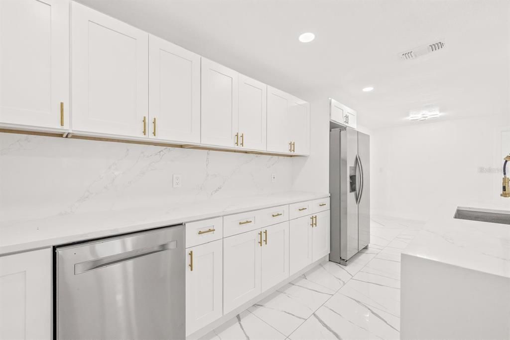 待售: $679,900 (4 贝兹, 3 浴室, 2287 平方英尺)