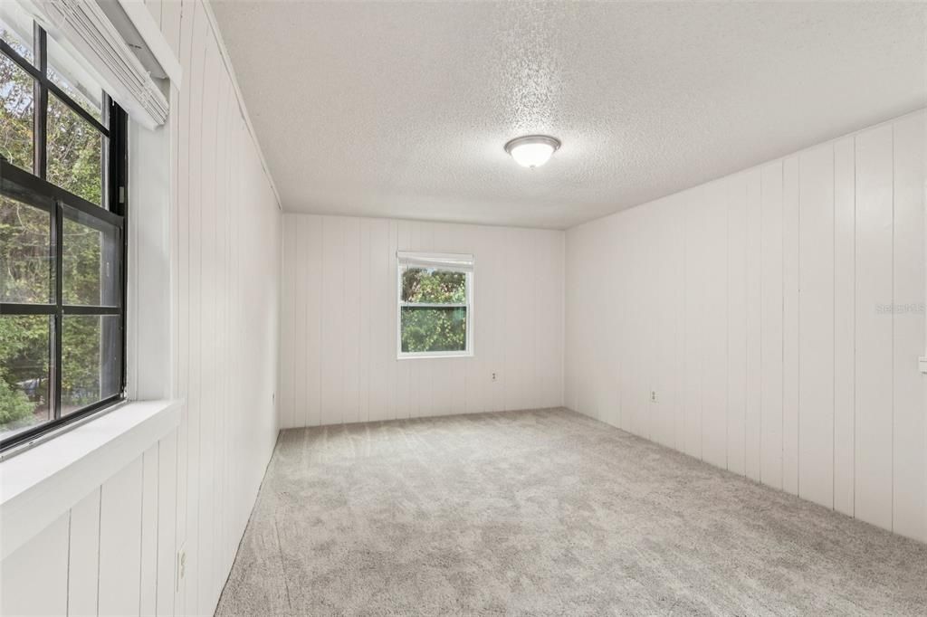 En Venta: $549,900 (3 camas, 3 baños, 2588 Pies cuadrados)