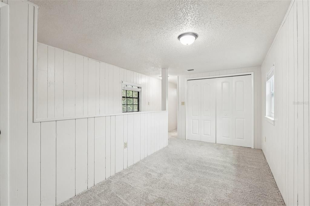 En Venta: $549,900 (3 camas, 3 baños, 2588 Pies cuadrados)