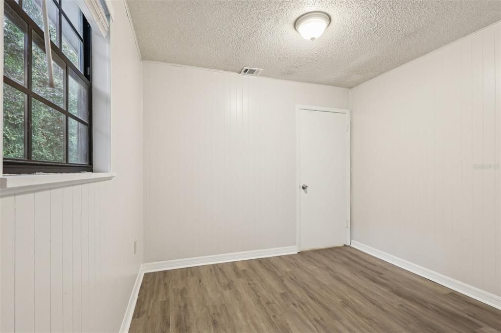 En Venta: $549,900 (3 camas, 3 baños, 2588 Pies cuadrados)