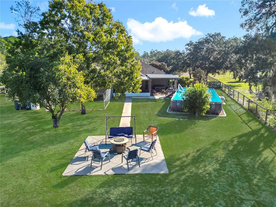 For Sale: $550,000 (3 beds, 2 baths, 2291 Square Feet)