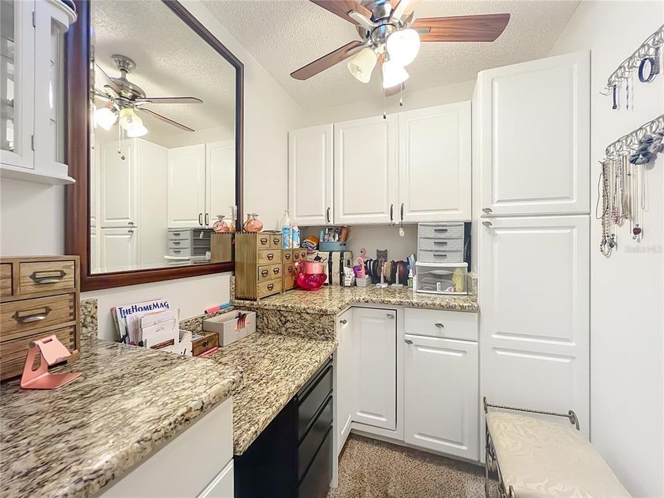 For Sale: $550,000 (3 beds, 2 baths, 2291 Square Feet)