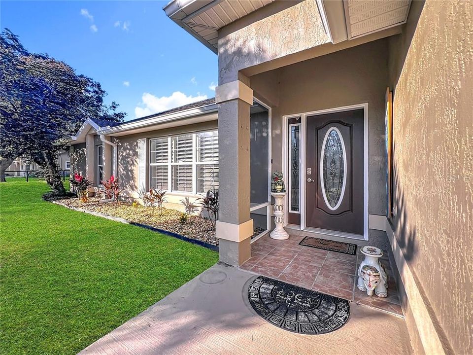 For Sale: $550,000 (3 beds, 2 baths, 2291 Square Feet)