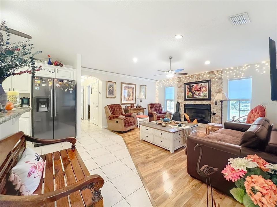 For Sale: $550,000 (3 beds, 2 baths, 2291 Square Feet)