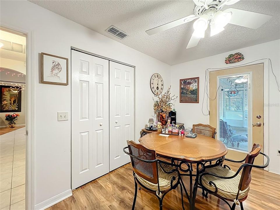 For Sale: $550,000 (3 beds, 2 baths, 2291 Square Feet)