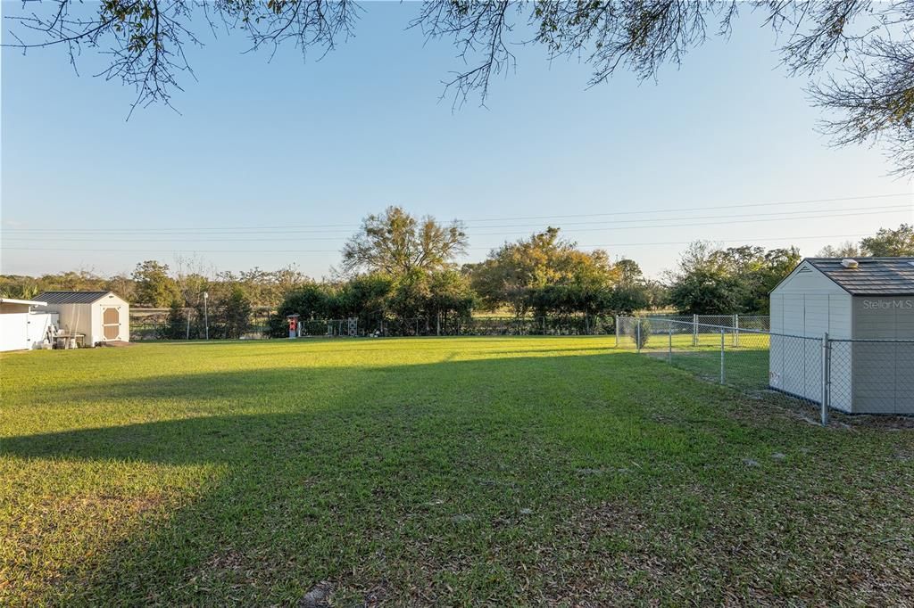 For Sale: $550,000 (3 beds, 2 baths, 2291 Square Feet)