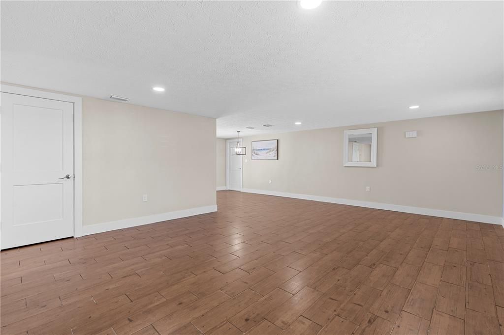 En Venta: $450,000 (2 camas, 2 baños, 1232 Pies cuadrados)