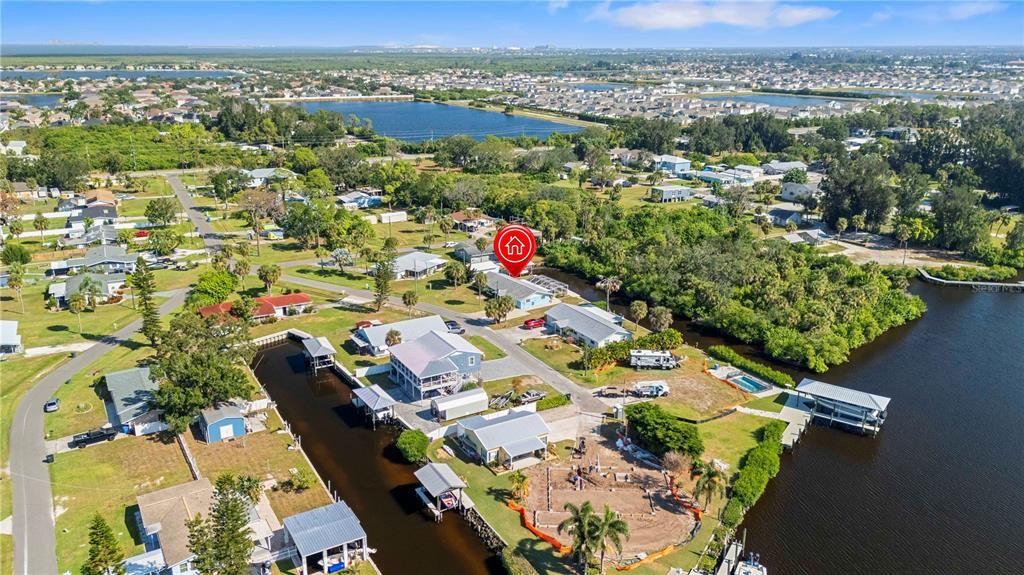 En Venta: $450,000 (2 camas, 2 baños, 1232 Pies cuadrados)