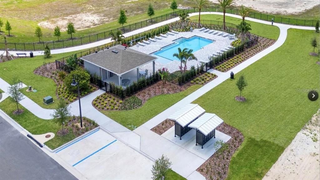 待售: $399,000 (4 贝兹, 2 浴室, 1740 平方英尺)