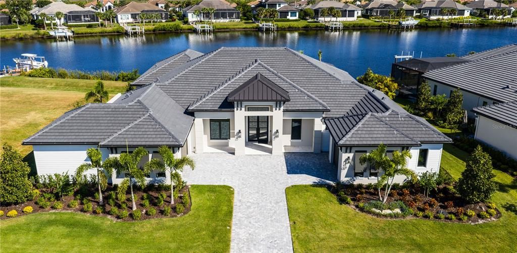 For Sale: $3,695,000 (4 beds, 4 baths, 4321 Square Feet)