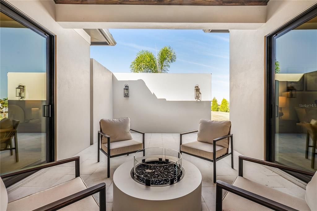 For Sale: $3,695,000 (4 beds, 4 baths, 4321 Square Feet)