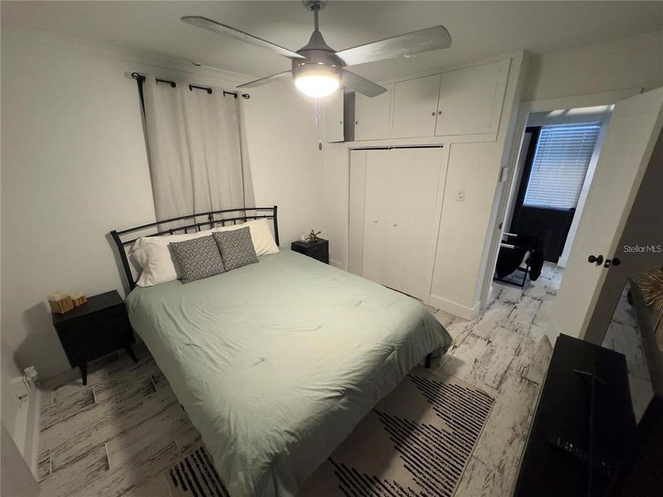 Под контрактом: $1,350,000 (6 спален, 6 ванн, 3080 Квадратных фут)