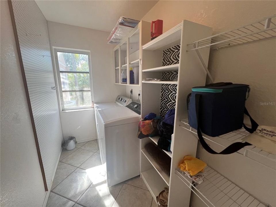 For Rent: $4,000 (3 beds, 2 baths, 2120 Square Feet)