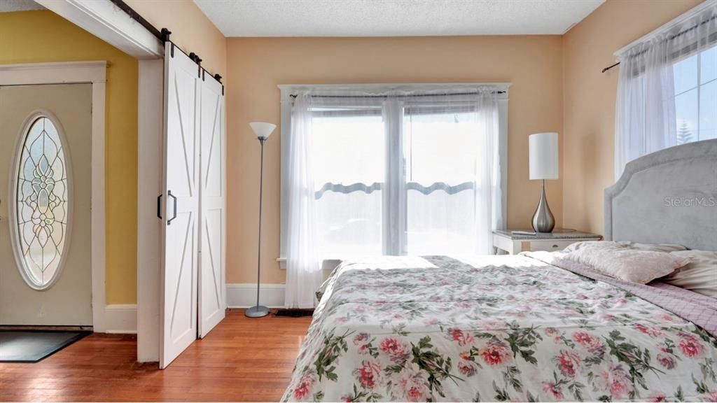 For Sale: $225,000 (3 beds, 2 baths, 1164 Square Feet)