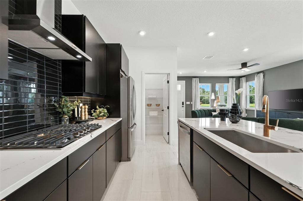 En Venta: $699,990 (3 camas, 2 baños, 1794 Pies cuadrados)