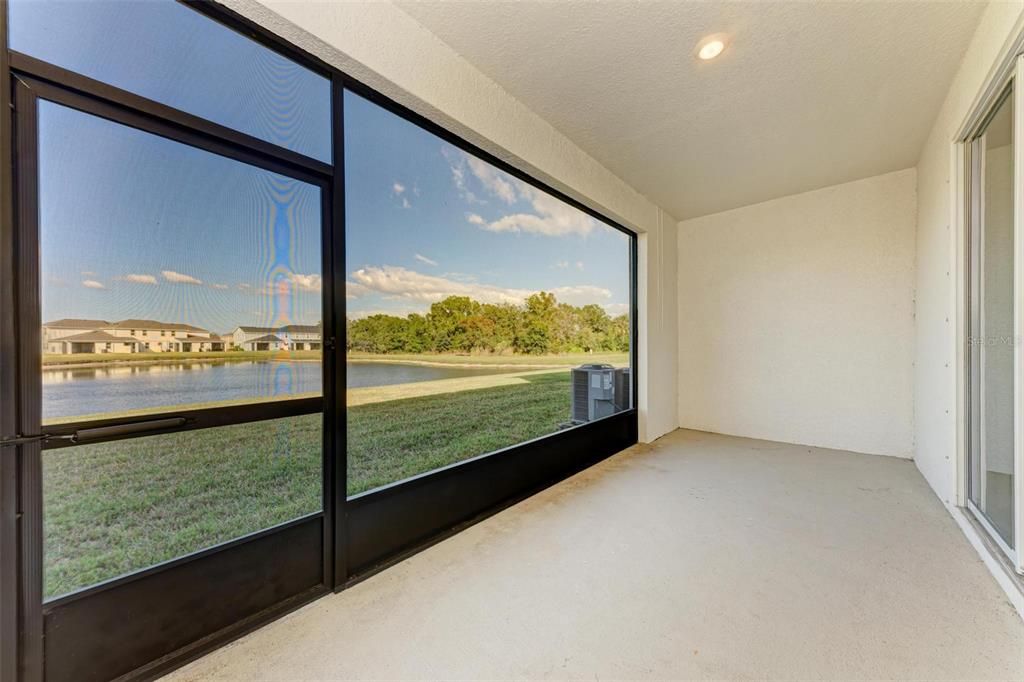 For Rent: $2,450 (3 beds, 2 baths, 1662 Square Feet)