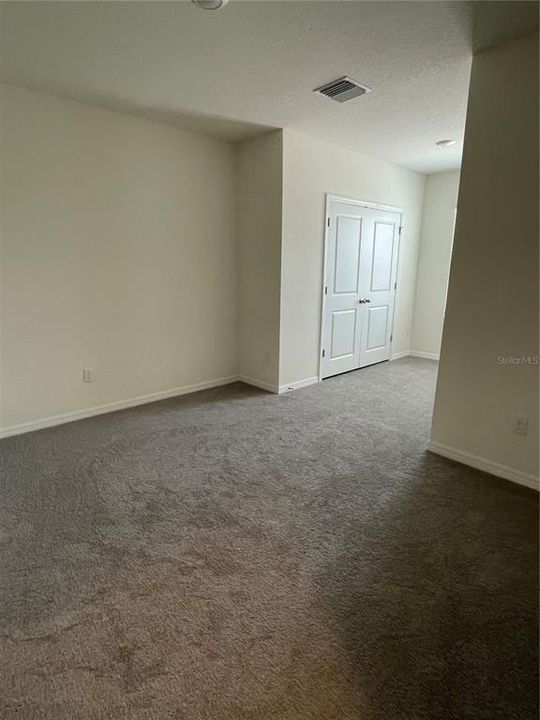 For Rent: $2,450 (3 beds, 2 baths, 1662 Square Feet)