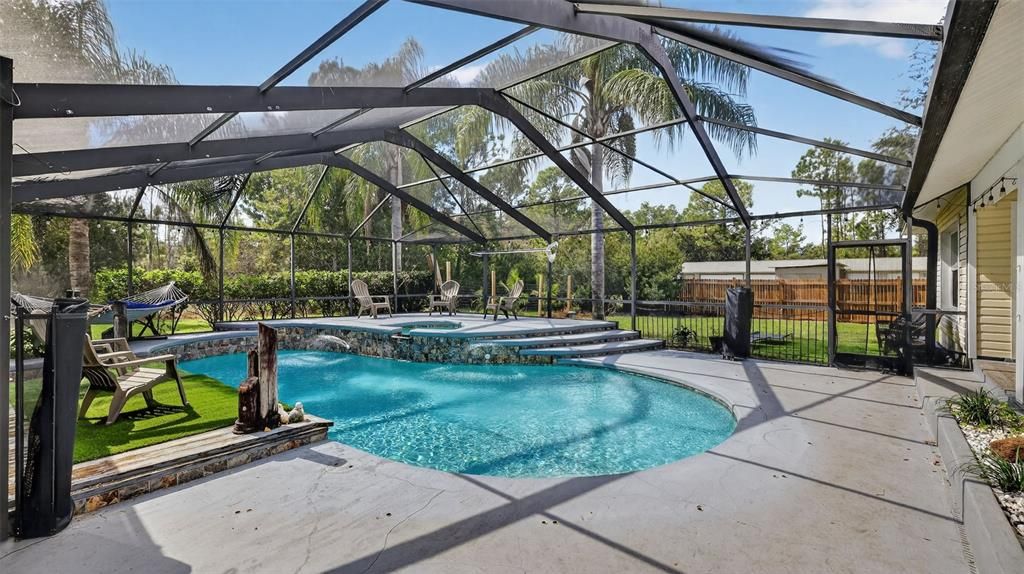 Active With Contract: $615,000 (3 beds, 2 baths, 2448 Square Feet)