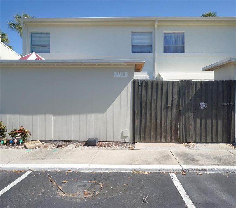 En Renta: $1,800 (2 camas, 1 baños, 1044 Pies cuadrados)