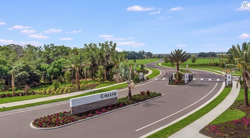 Active With Contract: $687,129 (4 beds, 3 baths, 2399 Square Feet)