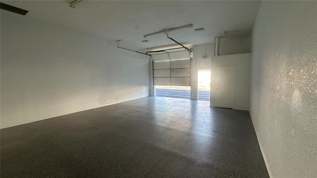 For Sale: $18,600 (0 beds, 0 baths, 990 Square Feet)