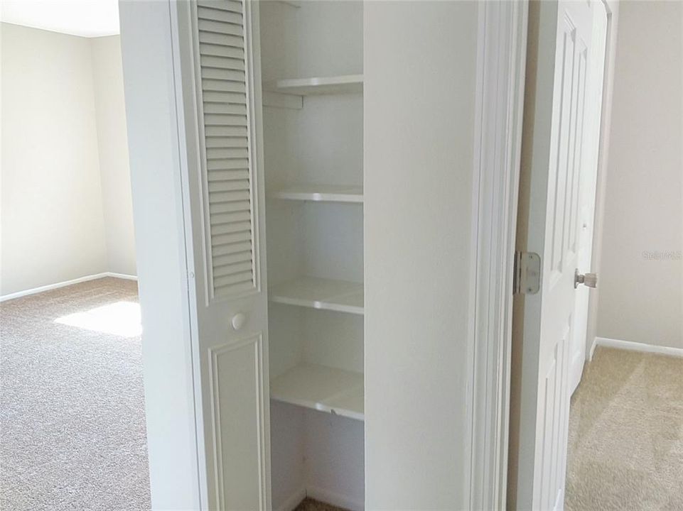 For Sale: $229,900 (3 beds, 1 baths, 1078 Square Feet)