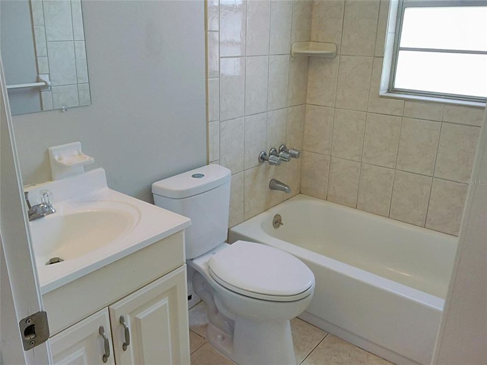 For Sale: $229,900 (3 beds, 1 baths, 1078 Square Feet)