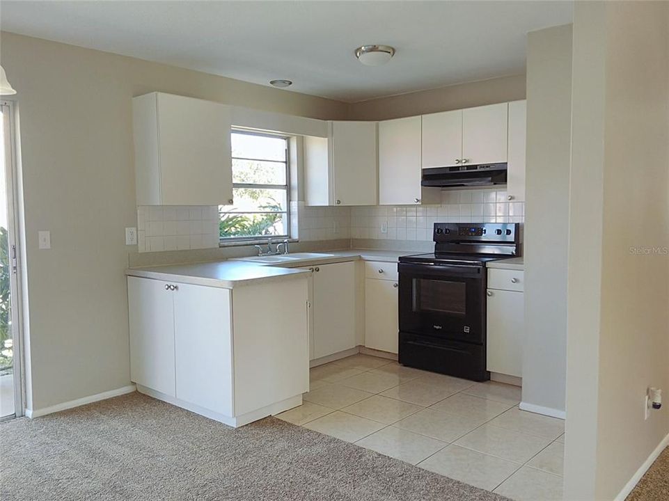 For Sale: $229,900 (3 beds, 1 baths, 1078 Square Feet)