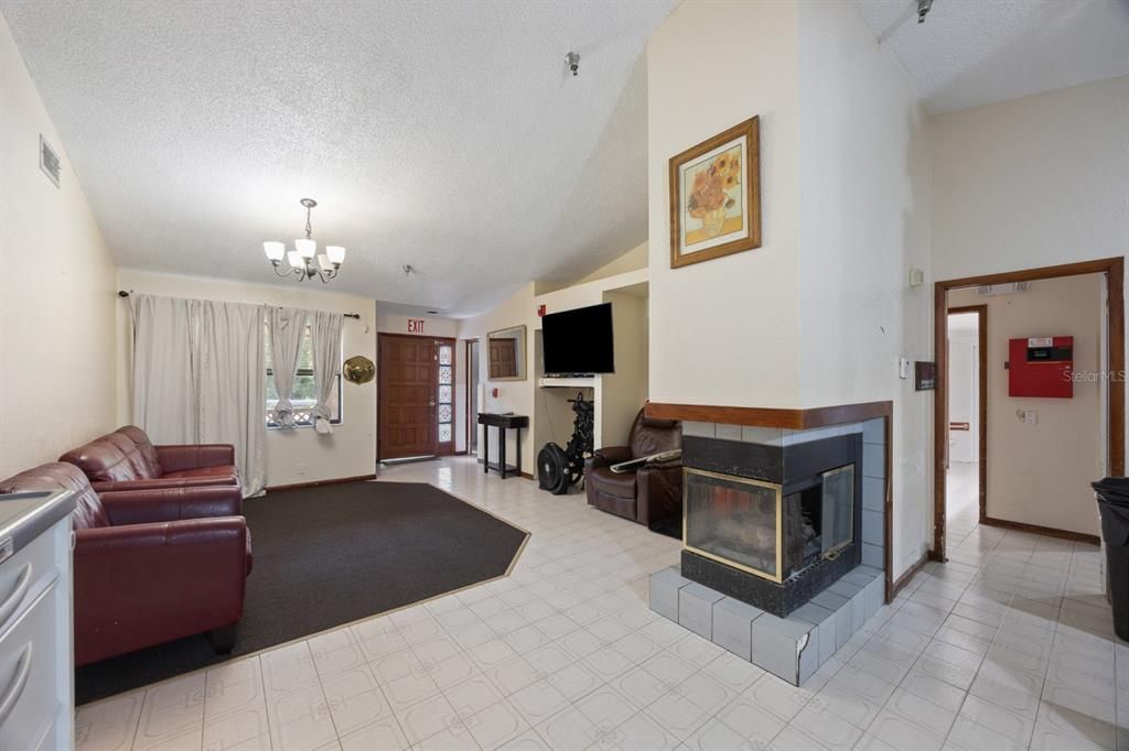 На продажу: $700,000 (0 спален, 0 ванн, 2605 Квадратных фут)