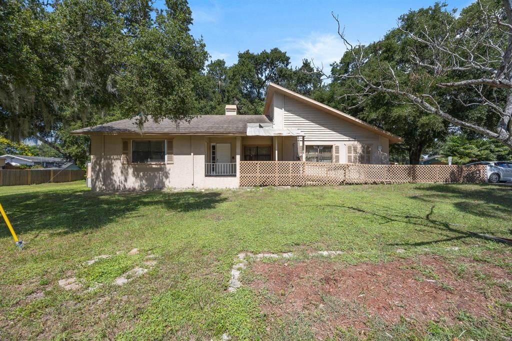 На продажу: $700,000 (0 спален, 0 ванн, 2605 Квадратных фут)