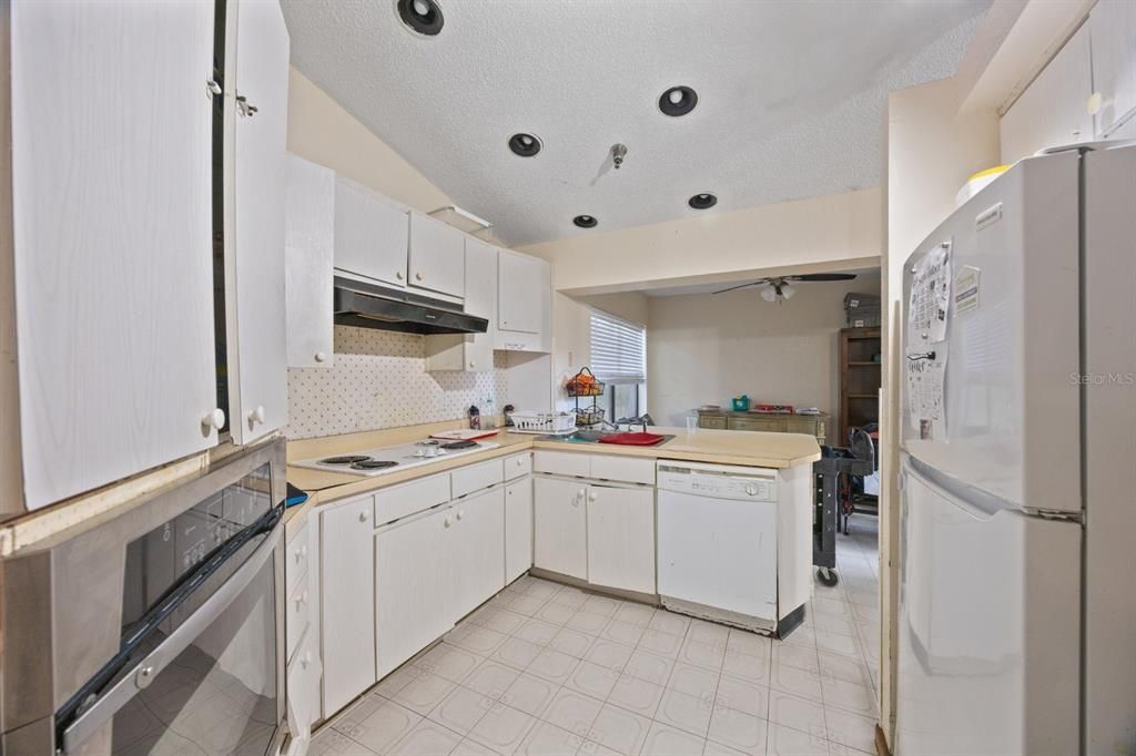 На продажу: $700,000 (0 спален, 0 ванн, 2605 Квадратных фут)