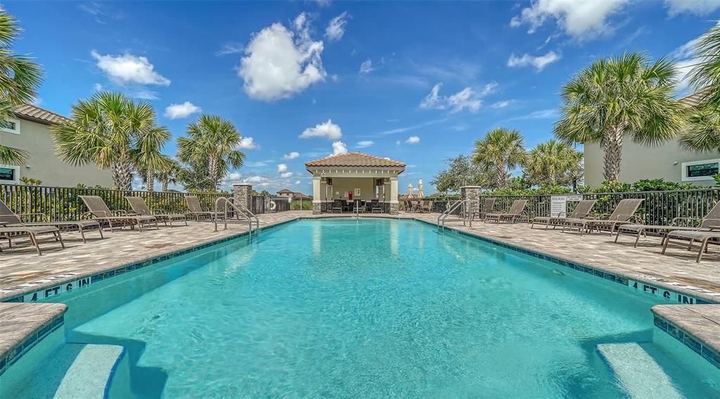 For Sale: $390,000 (2 beds, 2 baths, 1336 Square Feet)