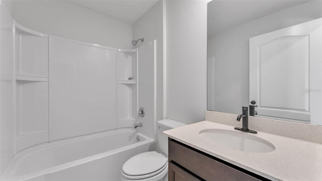 Active With Contract: $269,900 (4 beds, 2 baths, 1684 Square Feet)