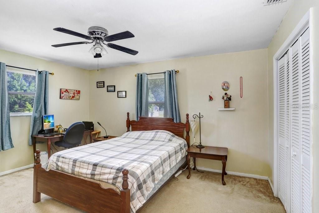 На продажу: $287,000 (3 спален, 2 ванн, 1514 Квадратных фут)