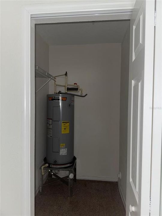 For Rent: $1,550 (1 beds, 1 baths, 756 Square Feet)