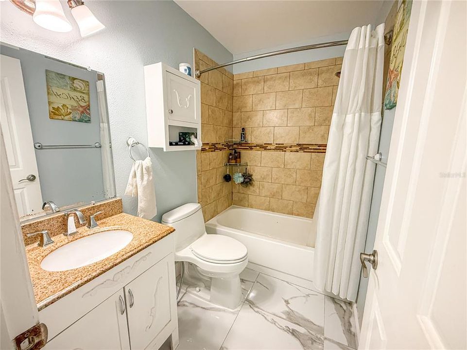 Active With Contract: $360,000 (3 beds, 2 baths, 1173 Square Feet)