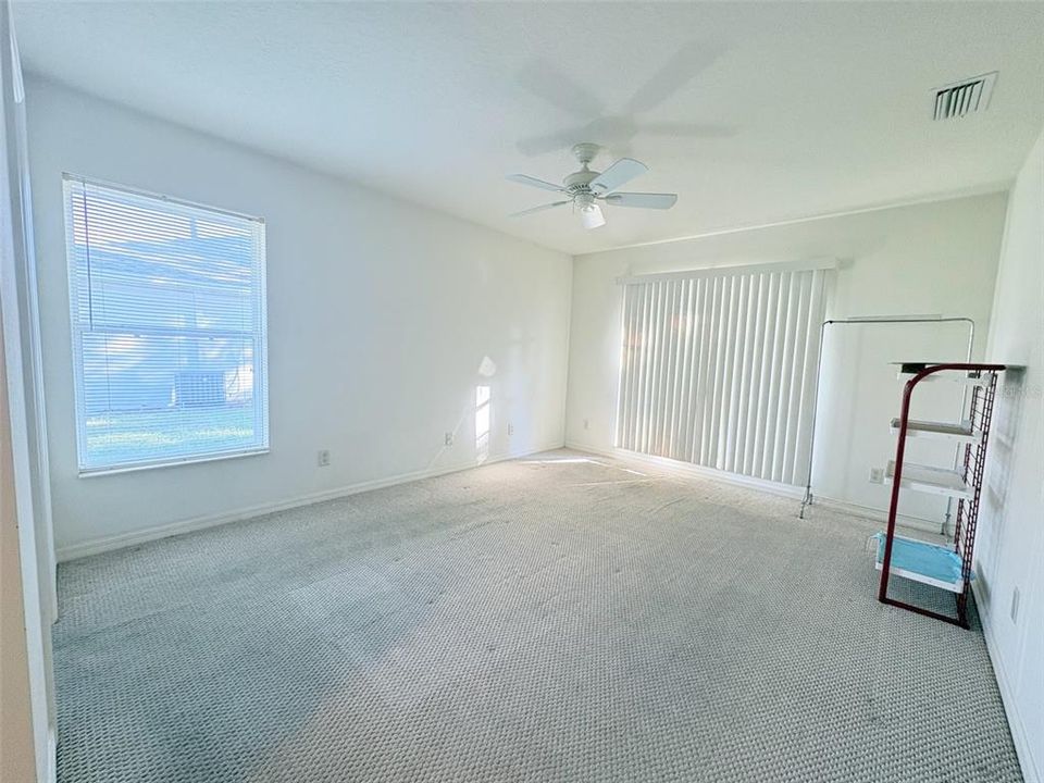 For Sale: $250,000 (2 beds, 2 baths, 1381 Square Feet)