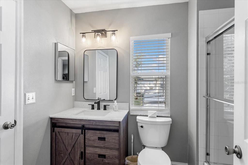 En Venta: $309,900 (3 camas, 2 baños, 1665 Pies cuadrados)