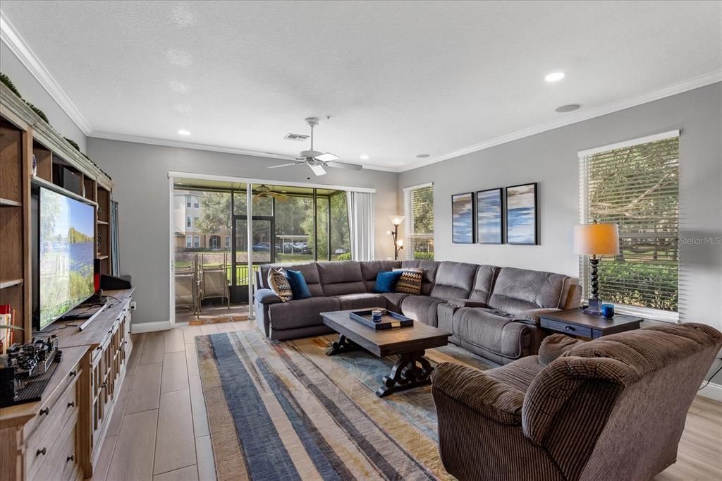 En Venta: $309,900 (3 camas, 2 baños, 1665 Pies cuadrados)