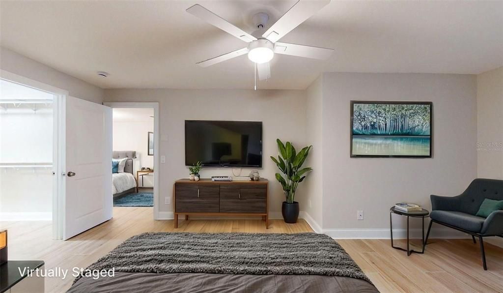 For Sale: $565,000 (2 beds, 2 baths, 1400 Square Feet)