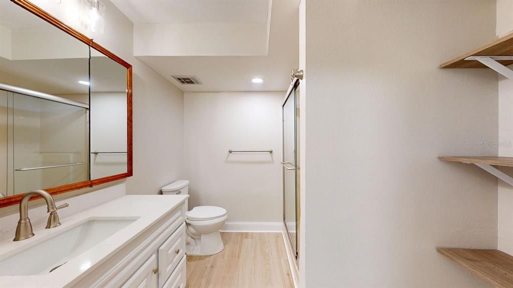 For Sale: $565,000 (2 beds, 2 baths, 1400 Square Feet)