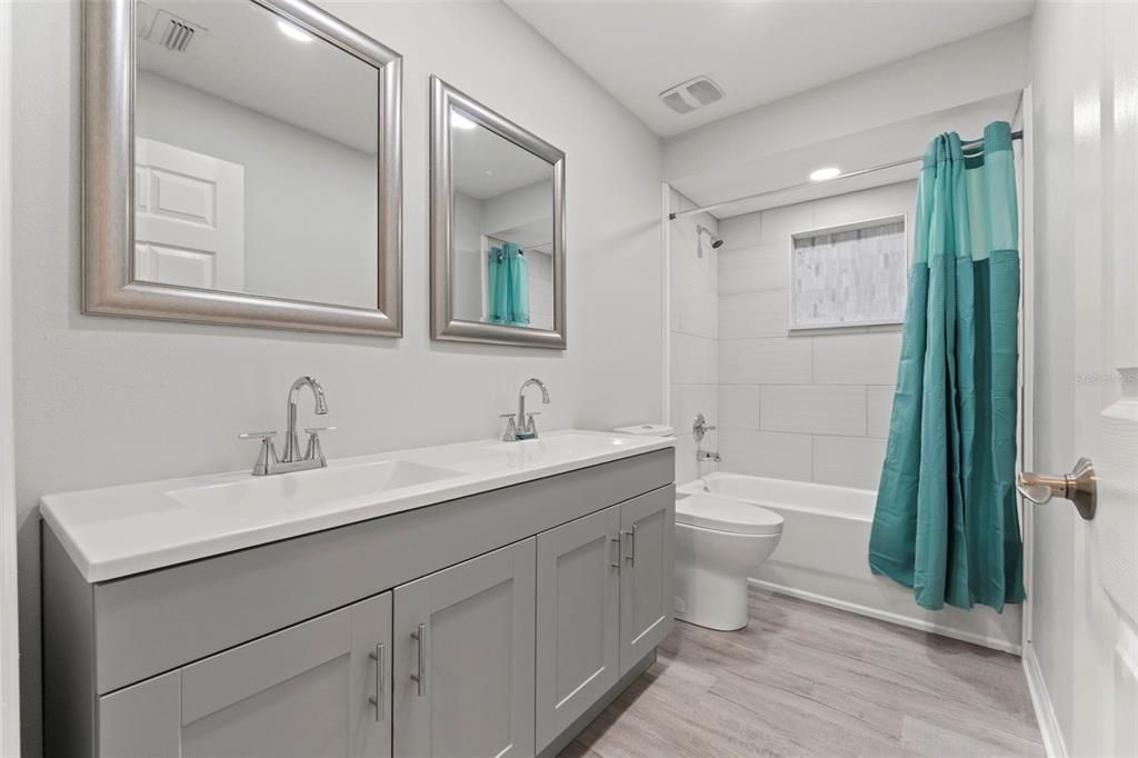 待售: $349,950 (3 贝兹, 2 浴室, 1467 平方英尺)