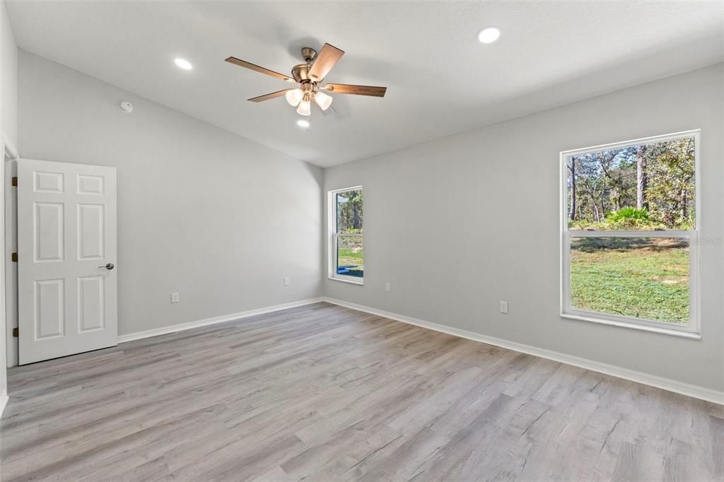 待售: $349,950 (3 贝兹, 2 浴室, 1467 平方英尺)