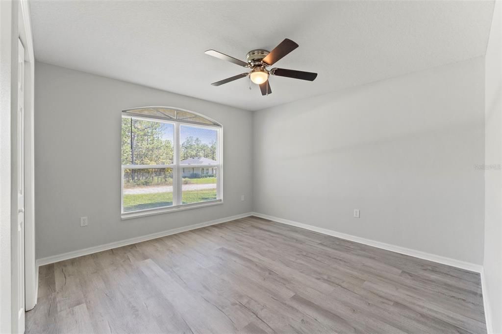 待售: $349,950 (3 贝兹, 2 浴室, 1467 平方英尺)