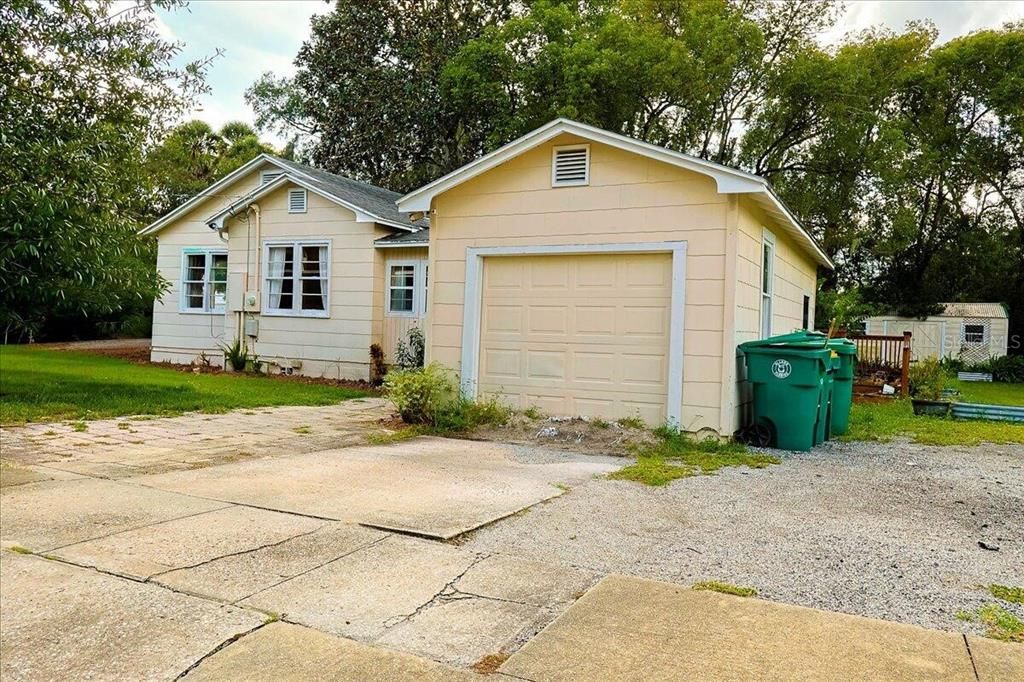 En Venta: $215,000 (3 camas, 2 baños, 1526 Pies cuadrados)