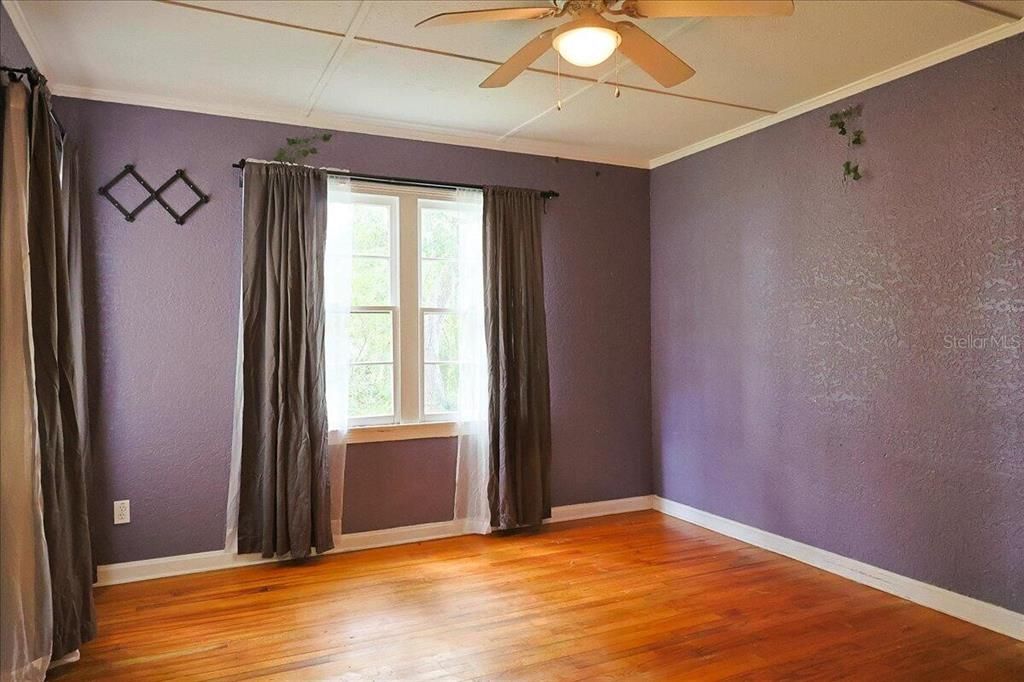 En Venta: $215,000 (3 camas, 2 baños, 1526 Pies cuadrados)