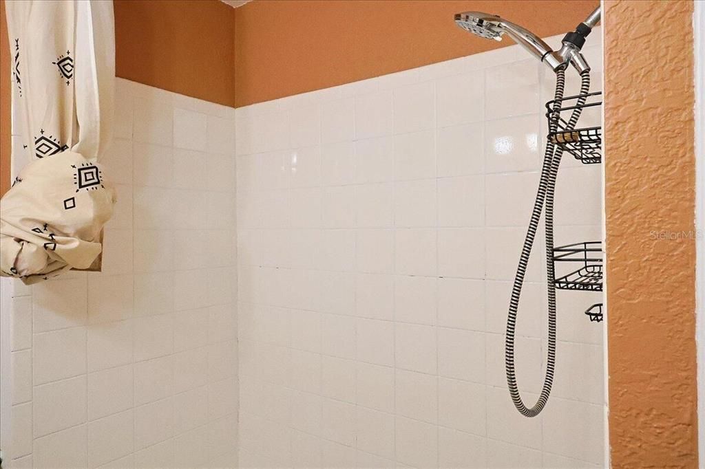 En Venta: $215,000 (3 camas, 2 baños, 1526 Pies cuadrados)