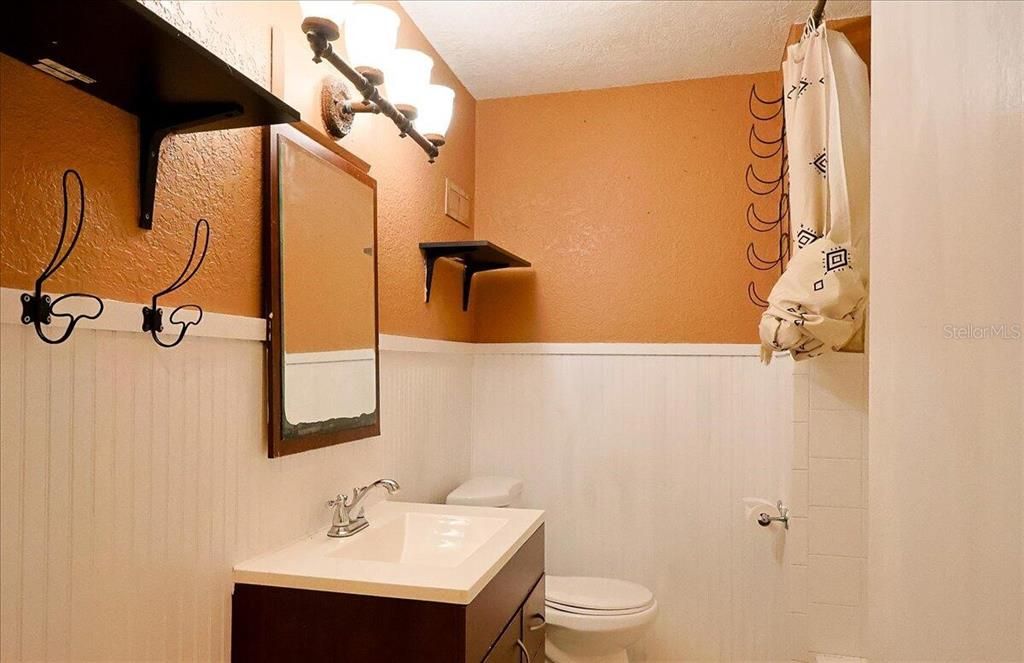 En Venta: $215,000 (3 camas, 2 baños, 1526 Pies cuadrados)